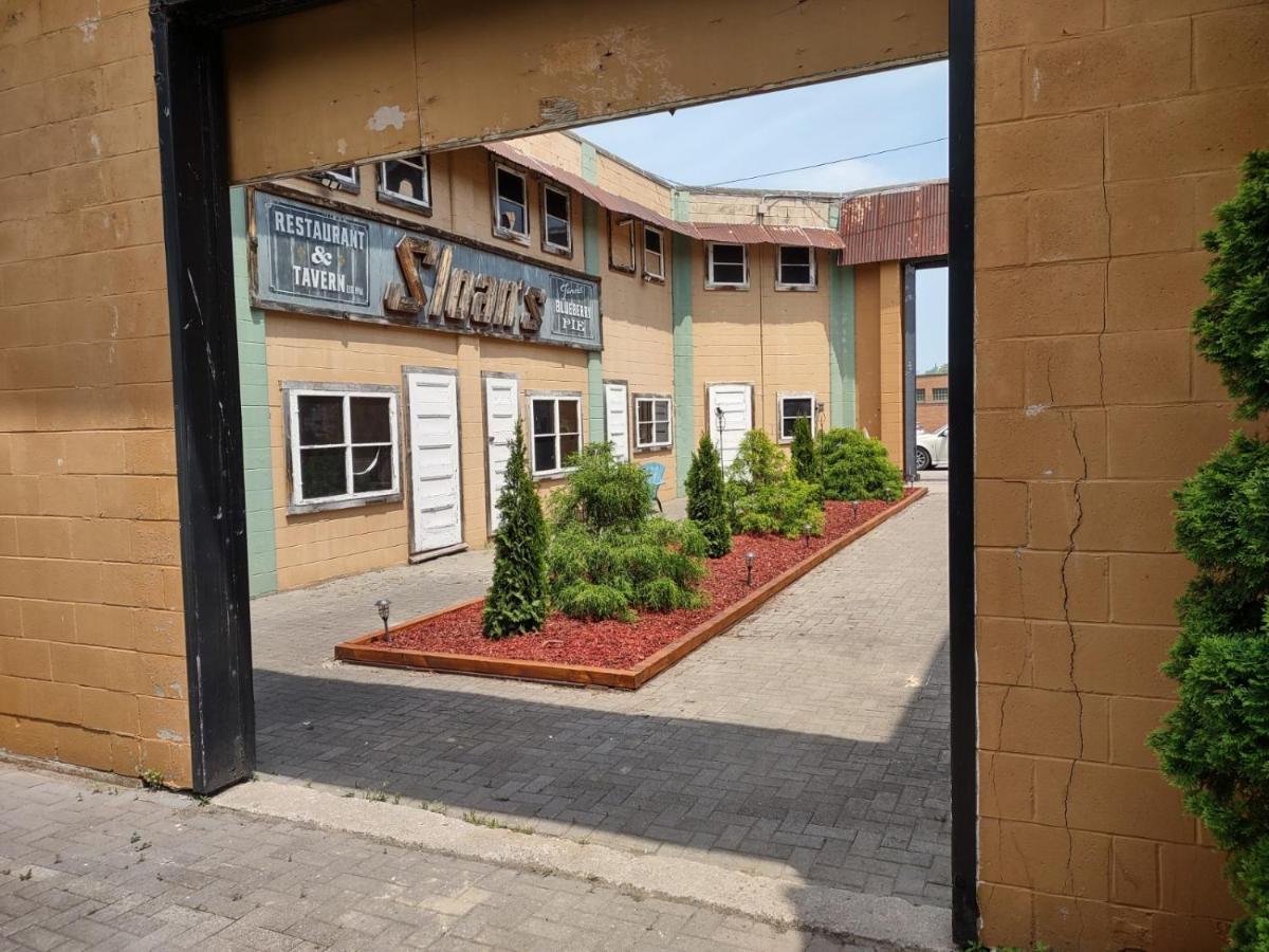 The King George Inn Кобург Екстер'єр фото